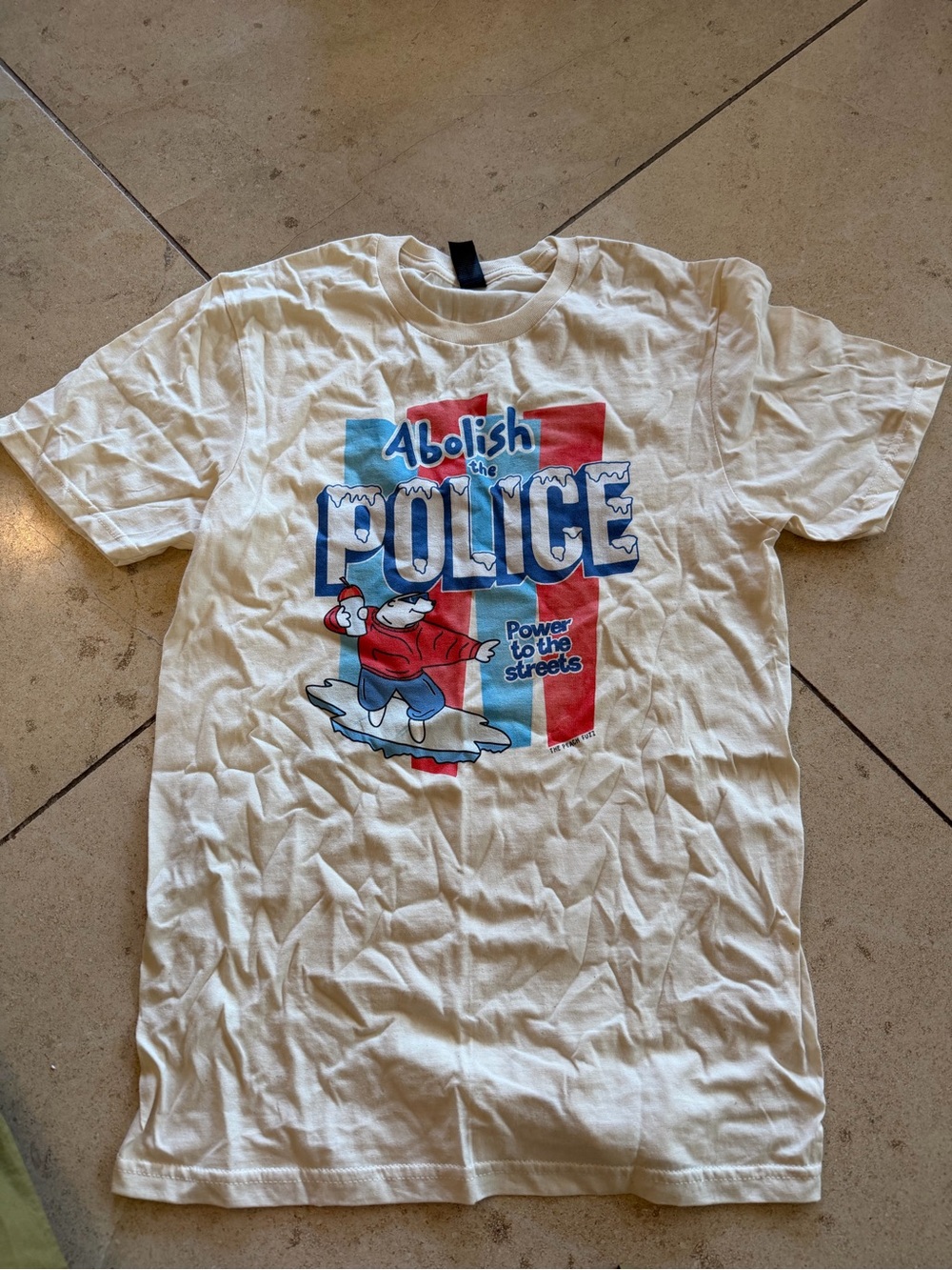 Gildan Softstyle Tee - Cream with Black Tag